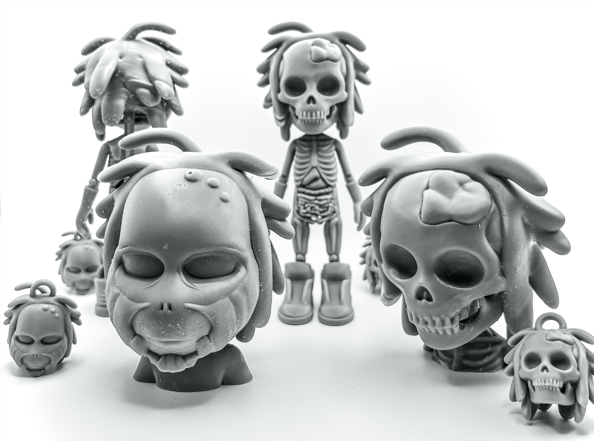 TURESTRL statues